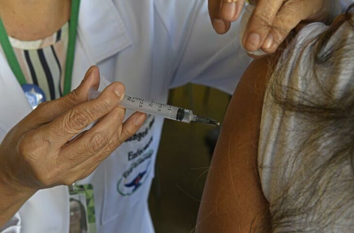 Imagem de compartilhamento para o artigo MS recebe 9ª remessa com e vai distribuir vacina contra a Influenza para Costa Rica e regiões da MS Todo dia